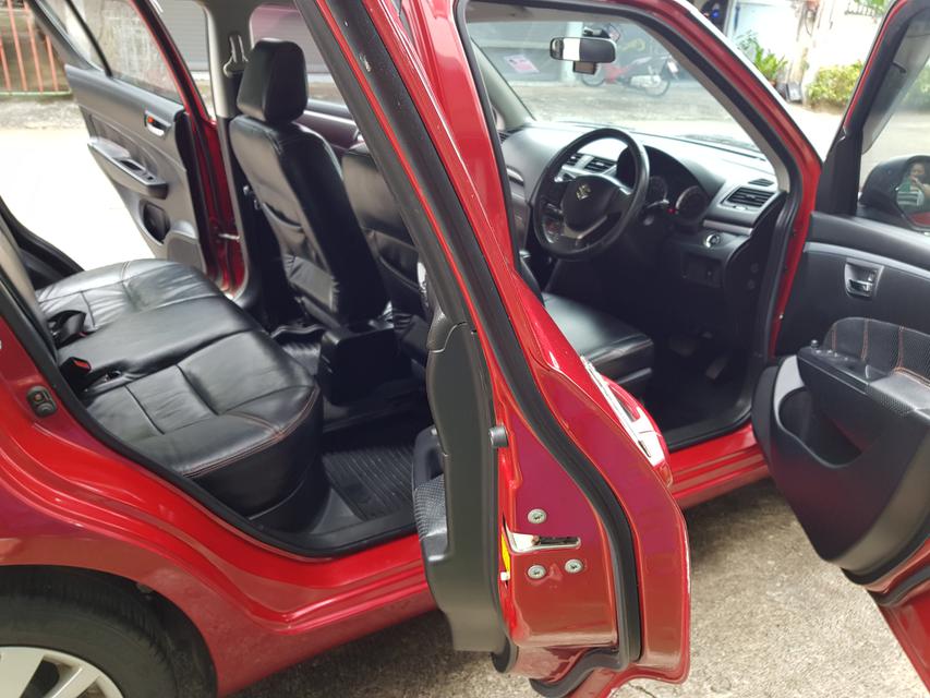 รูป ขายรถบ้าน Suzuki Swift ECO CVT 1.2 GLX Hutchback AT, 2012 สีแดง Suzuki Swift 5ประตู ตัวTop 5