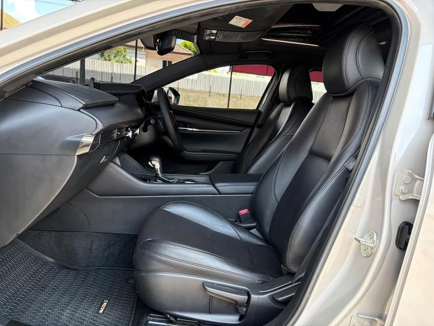 2023 MAZDA MAZDA3, 2.0 SP SPORTS โฉม ปี19-ปัจจุบัน 5Dr สีน้ำตาล ตัวท็อปสุด มือเดียวป้ายแดง จดทะเบียน 2023 รูปที่ 7