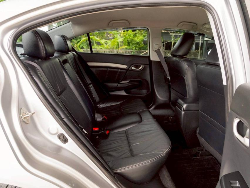 ขาย Honda Civic 1.8ES ปี16 13