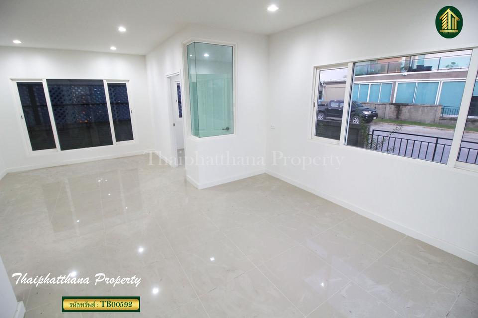 โกลเด้น นีโอ บางนา-กิ่งแก้ว 7