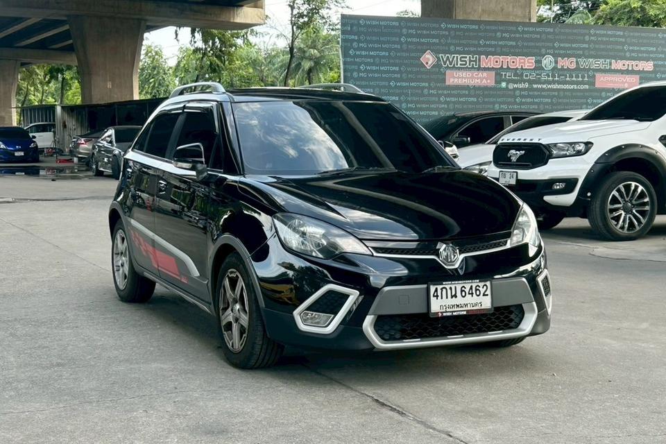 MG 3 1.5 Xross Sunroof AT ปี 2015 ซันรูฟ รุ่นท๊อปสุด รถสวยขับดี