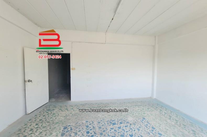 อาคารพาณิชย์ เนื้อที่ 17.4 ตร.ว. หมู่บ้านขวัญนนท์ (ซอยประชาราษฎร์ 9/1) ถนนประชาราษฎร์ ตำบลสวนใหญ่ อำเภอเมืองนนทบุรี นนทบุรี 14