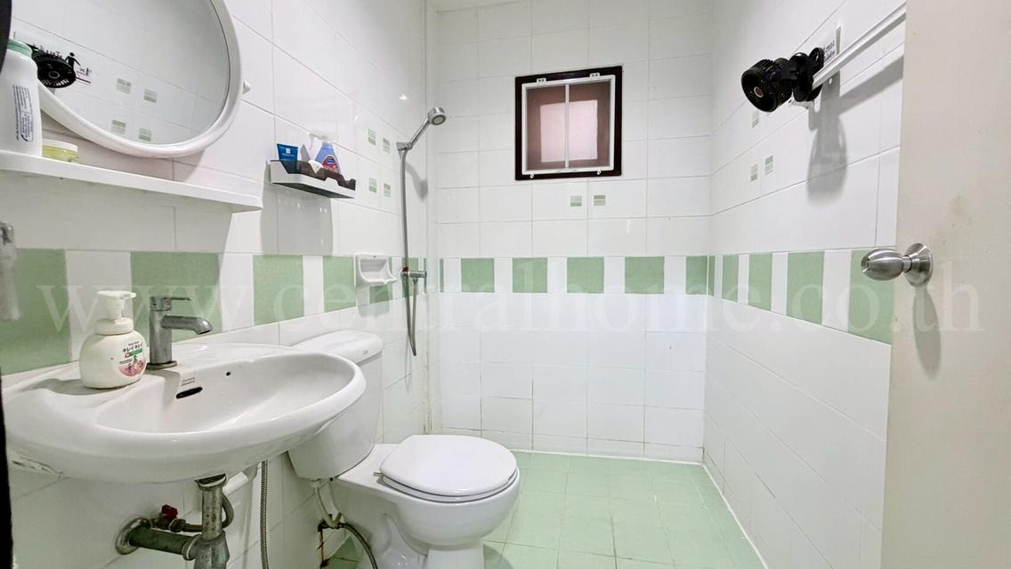 ทาวน์เฮ้าส์ เค.ซี. รามอินทรา 6 พระยาสุเรนทร์ 45 หน้าบ้านไม่ชนใคร 9