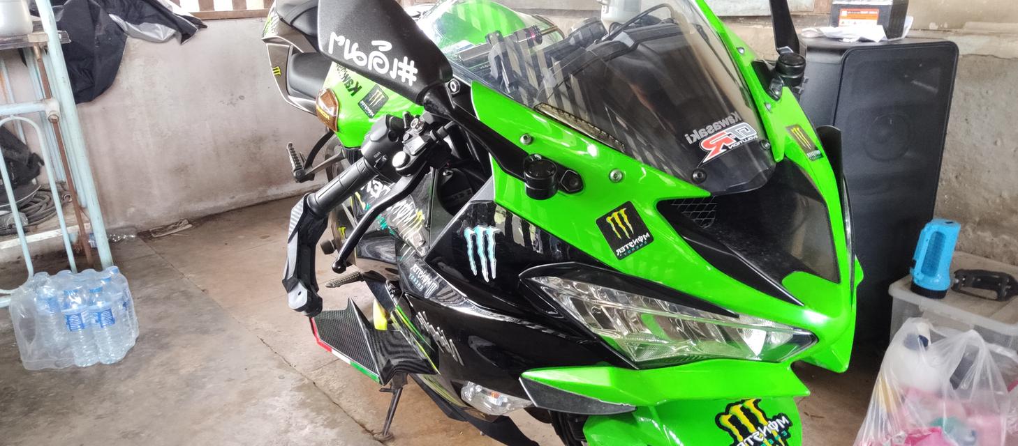 zx6r 8