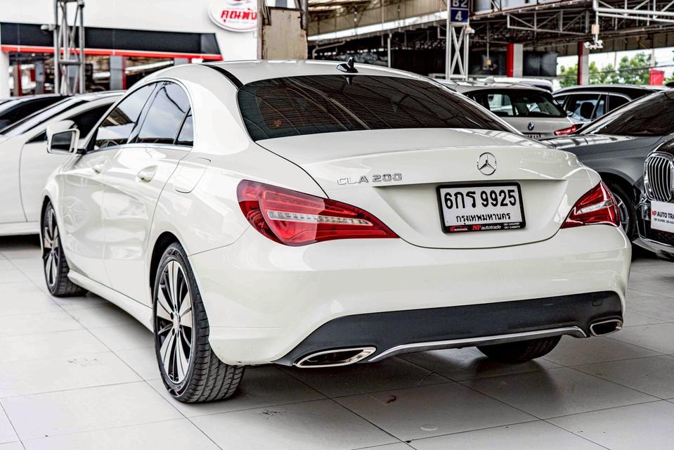 รหัสรถ NP9925 BENZ CLA200 URBAN 2017 10