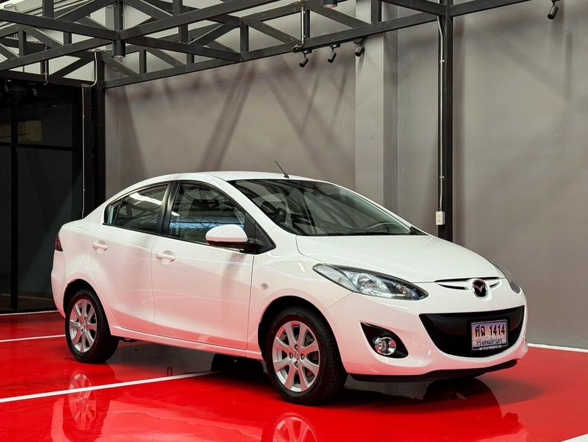 2014 MAZDA 2 SPIRIT รถสภาพสวยสมบูรณ์ พร้อมใช้งาน รถวิ่งน้อยเพียง 80,000 กม ประวัติศูนย์ครบ ไม่มีอุบัติเหตุครับ 1