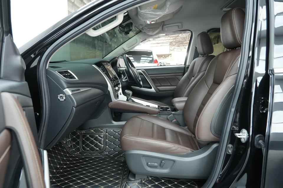 2020 Mitsubishi Pajero Sport 2.4 GT Premium Elite Edition 2WD SUV AT ดำ ไมล์ 39790 กม. 14