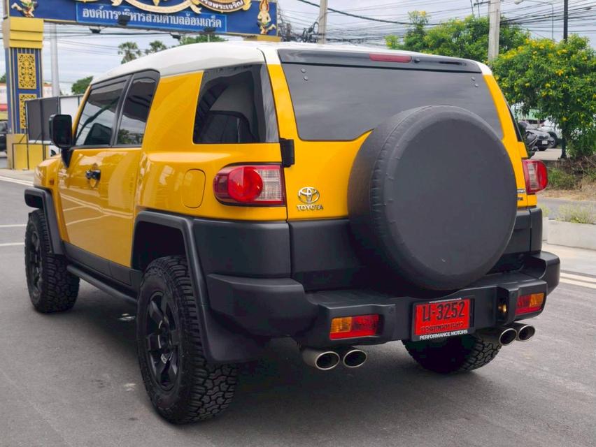 รหัสรถ KPV3252 🚗 2011 Toyota FJ CRUISER V6 4.0 4x4 A/T Wagon 60th Anniversary Edition 10