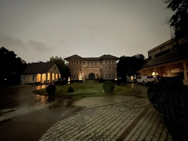 ขาย บ้านเดี่ยว หลังใหญ่ขนาด 2 ไร่กว่า ซอยราษฎร์พัฒนา21 ซอยมิสทีน สภาพแวดล้อมดีสงบ ร่มรื่น 11