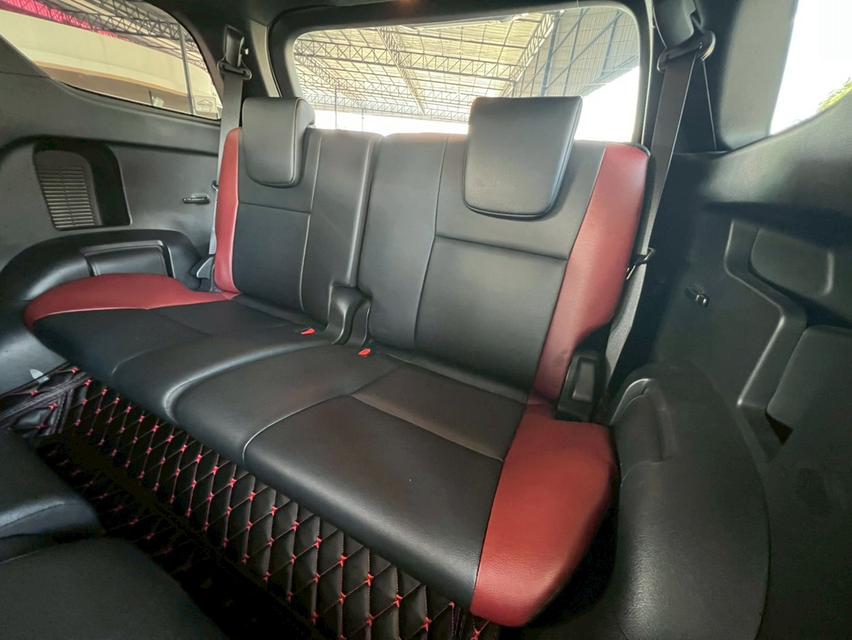 TOYOTA FORTUNER 2.4 LEGENDER BLACK TOP ปี 2022  11