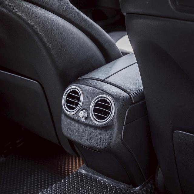 รหัสรถ 67GG517 #Mercedes #Benz #C300e Avantgarde MINORCHANGE แล้ว ปี 2020 14