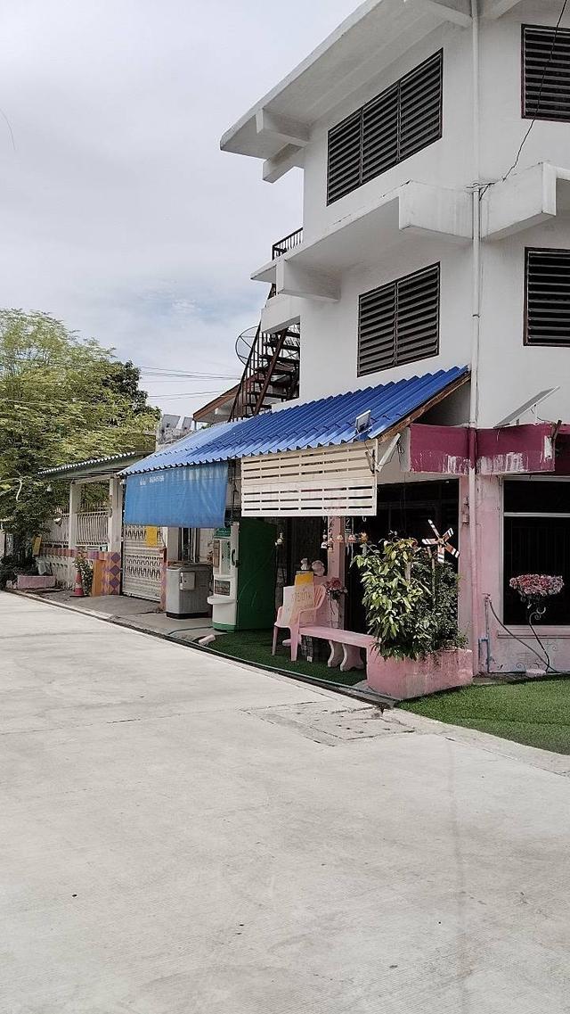 บ้าน พร้อมหอพักในตัว ย่านบางนา 1
