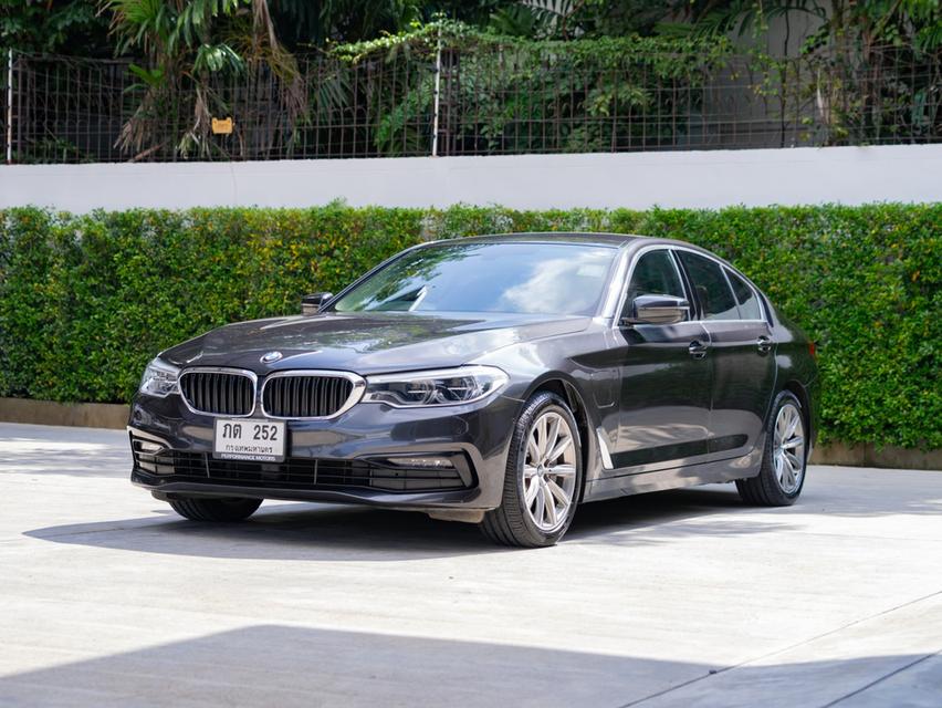 BMW 530e 2.0 G30 Elite Sedan	2019 รูปที่ 2