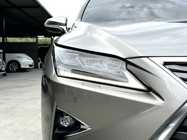 ปล่อยขายด่วน Lexus RX 2