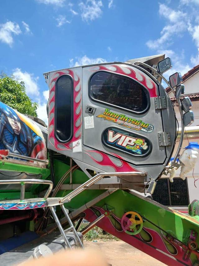 รถเกี่ยวข้าว ตู้แอร์ ปี2024 สภาพใหม่ เจ้าของขายเอง 3