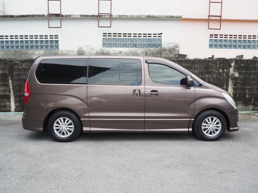 HYUNDAI H1 ELITE ปี 2015