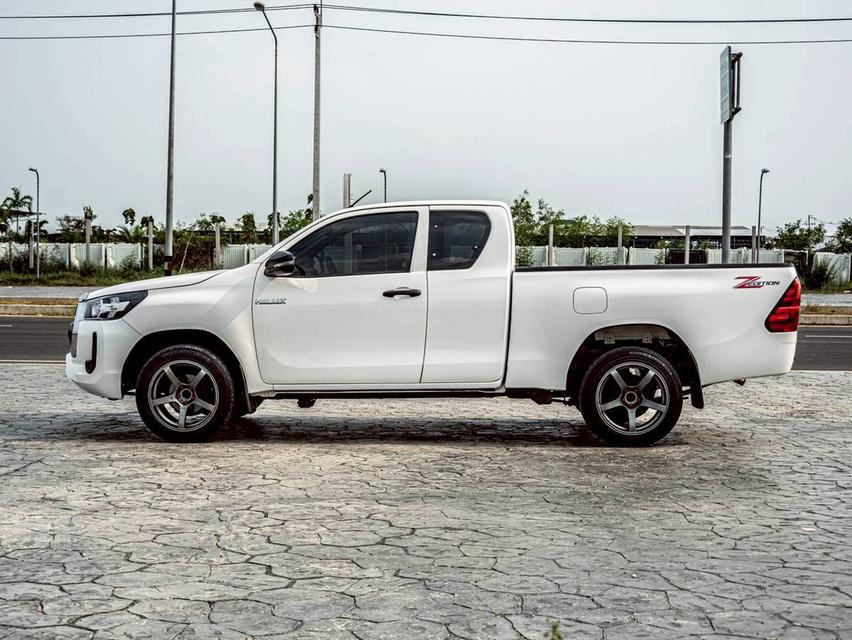TOYOTA Hilux Revo SmartCab 2.4 Z edition ปี 2022 สีขาว 9