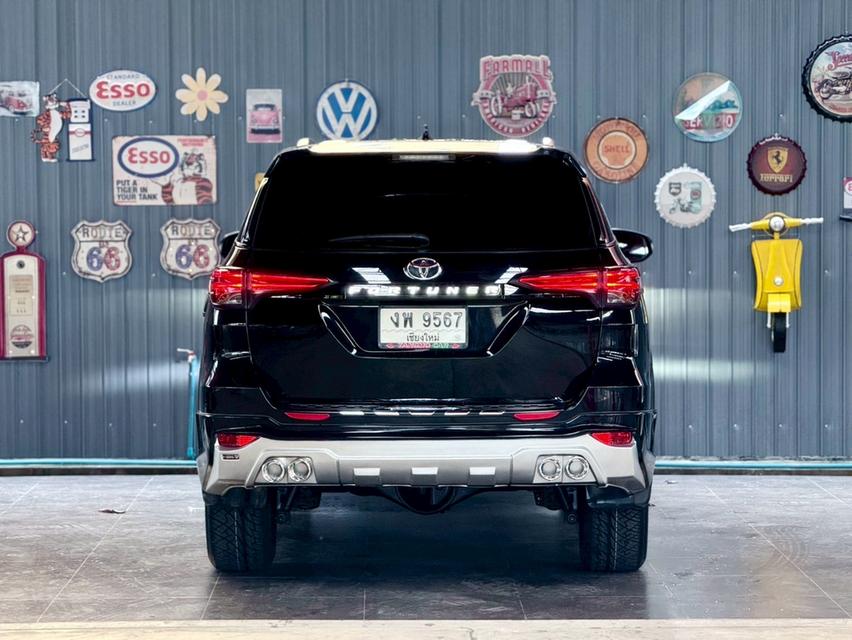 TOYOTA FORTUNER 2.4 G 2WD ปี 2019