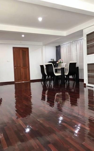 ขาย บ้านเดี่ยว 2 ชั้น รีโนเวทใหม่ทั้งหลัง ถนนวิภาวดี 16 ซ.โชคชัยร่วมมิตร  11