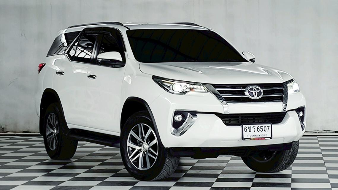 รถยนต์มือสองสภาพพร้อมใช้งาน 5