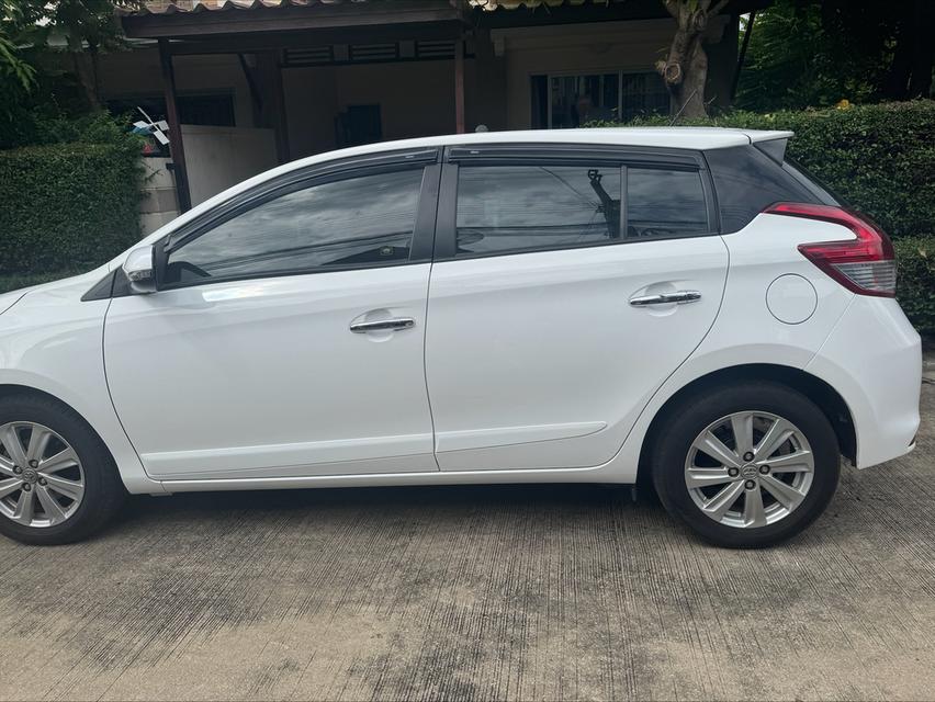 Yaris 2014 6