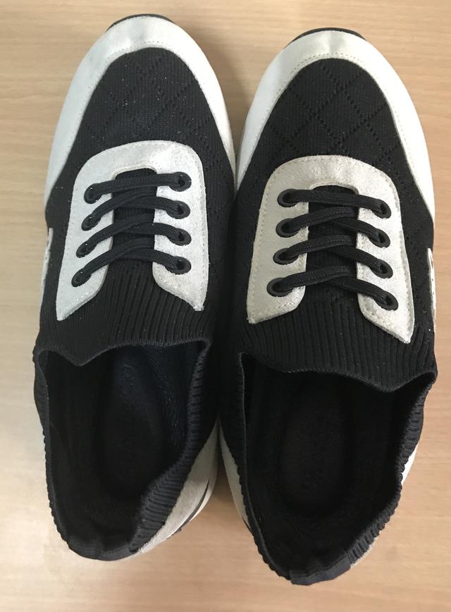 รองเท้ามือสอง แบรนด์ต่างประเทศ