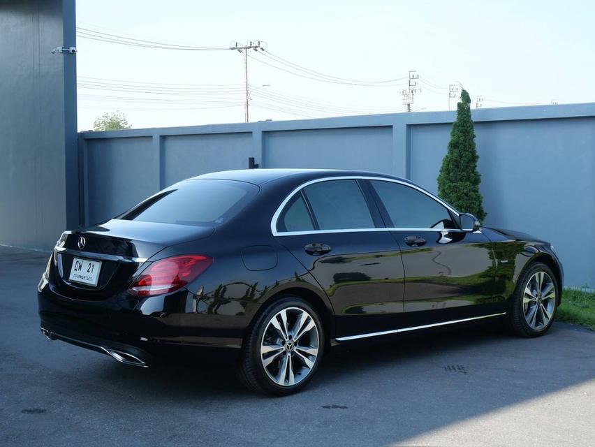 2018 Benz C350e Plug-in AV FaceLIFT รูปที่ 4