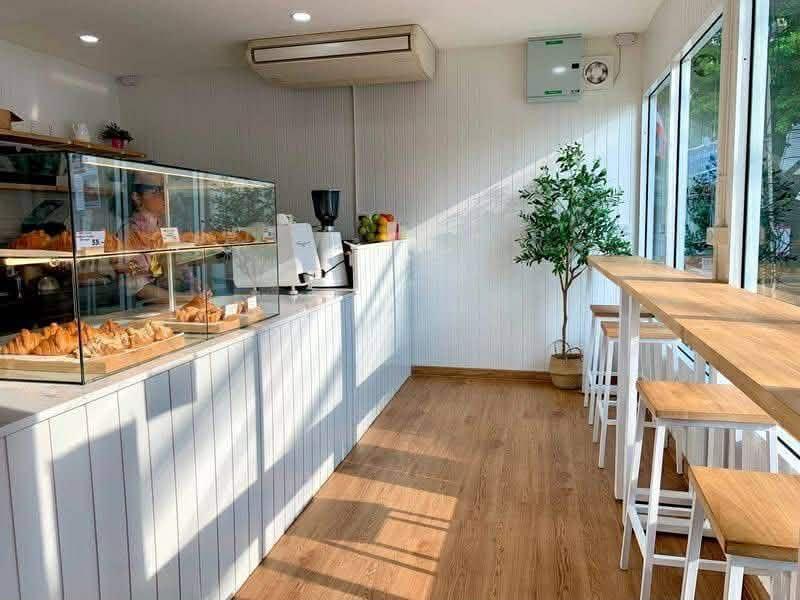 ร้าน เบเกอรรี่ nocdown ติดแอร์ 4.6*4.6 เมตร. 2