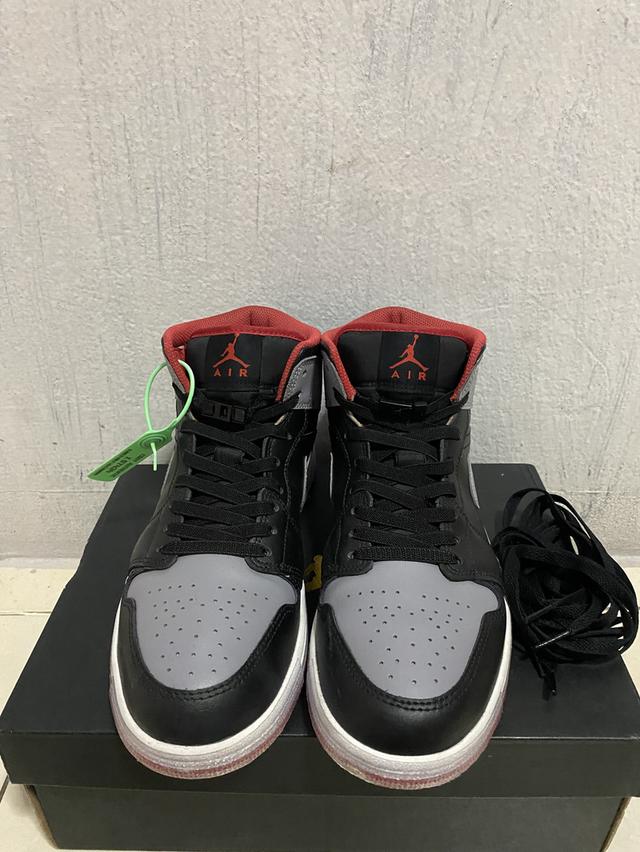 Jordan 1 Mid Bred Shadow