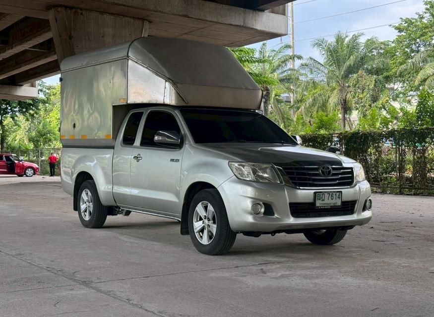 Toyota Vigo 2.7 Smart-Cab MT ปี 2011