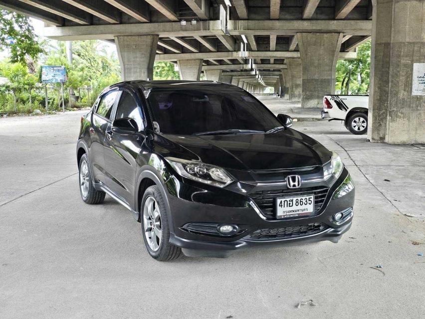 (แจ้งรหัสรถ WMT8635) HR-V 1.8E ปี 2016