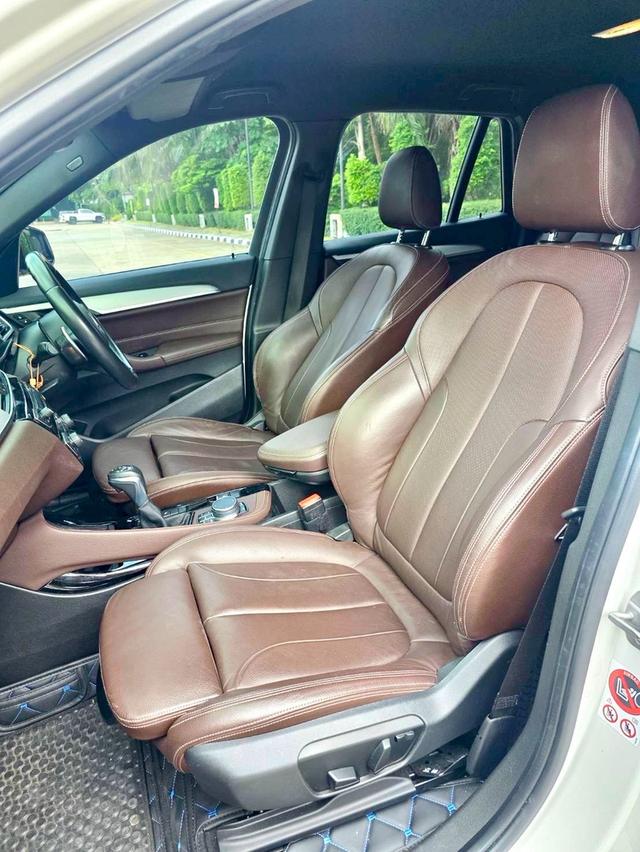 BMW X1 sDrive18d M sport สีขาว ปี 2018 ไมล์ 100,000 กม. 9