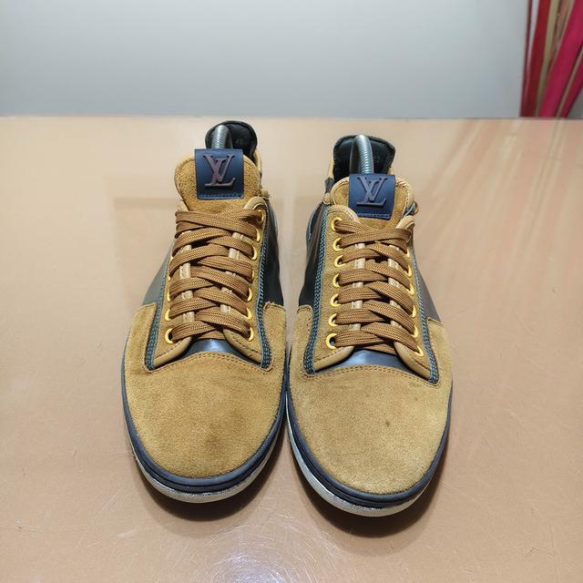 Louis VuittonSize.  42/27 cm⭐⭐⭐⭐ Pre-owned/ Fair Condition🔥 Price : 790฿ รูปที่ 3