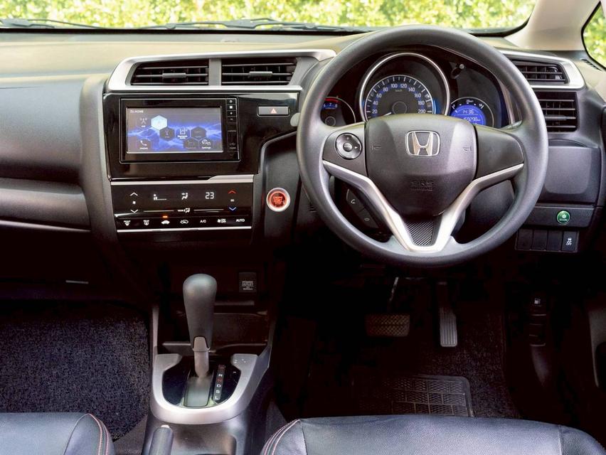 Honda jazz 1.5V+  ปีจด 2019 ♨️ #ประกันเครื่องเกียร์3ปี3หมื่นkm♨️ 16