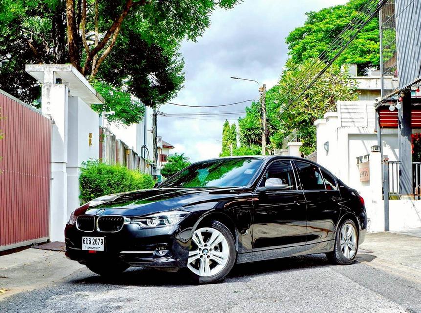 Bmw 330e iconic f30 ปี 2017 จด 2018 3