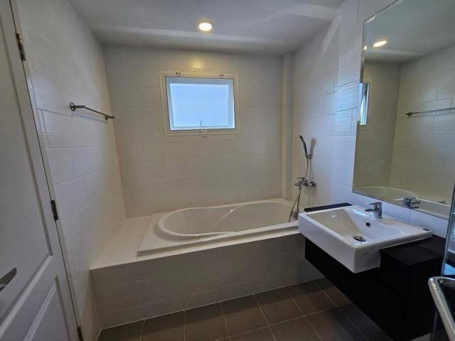 ขายบ้านเดี่ยวหลังมุม 2 ชั้น  61 ตร.ว. โครงการ Centro บางนา  วงแหวน ทำเลสะดวก ใกล้เมกะบางนา  วงแหวนกาญจนา 9