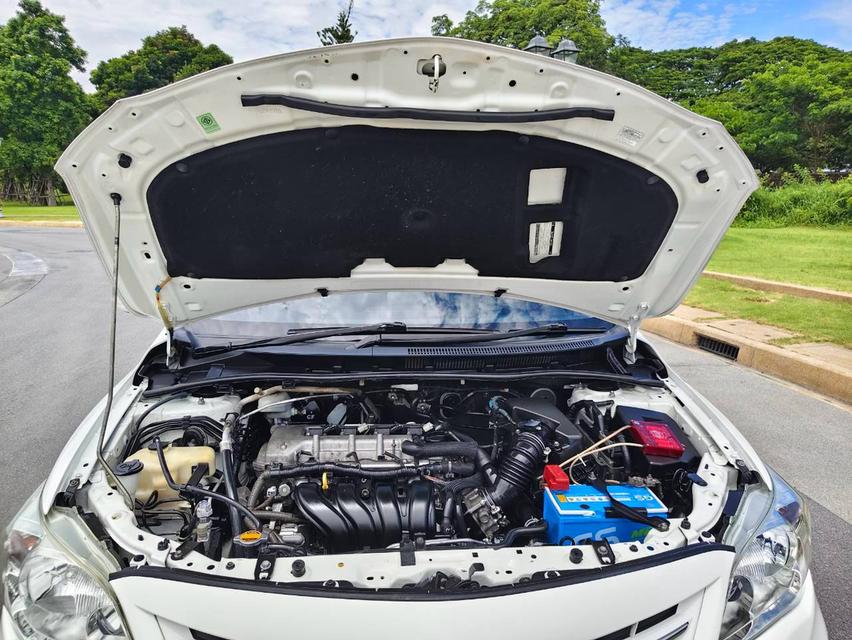 2013 Toyota Altis 1.6 AT เบนซิน รถบ้านประหยัดมาก รูปที่ 8