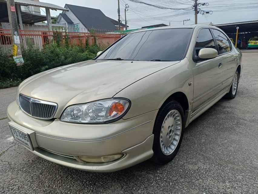 ปี2003 NISSAN CEFIRO TOP เบนซิน LPG กันฝนถูกกว่ามอไซค์