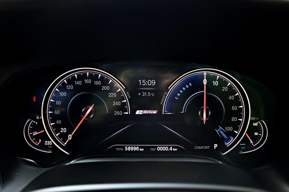 740Le xDrive Pure Excellence (G12) 6