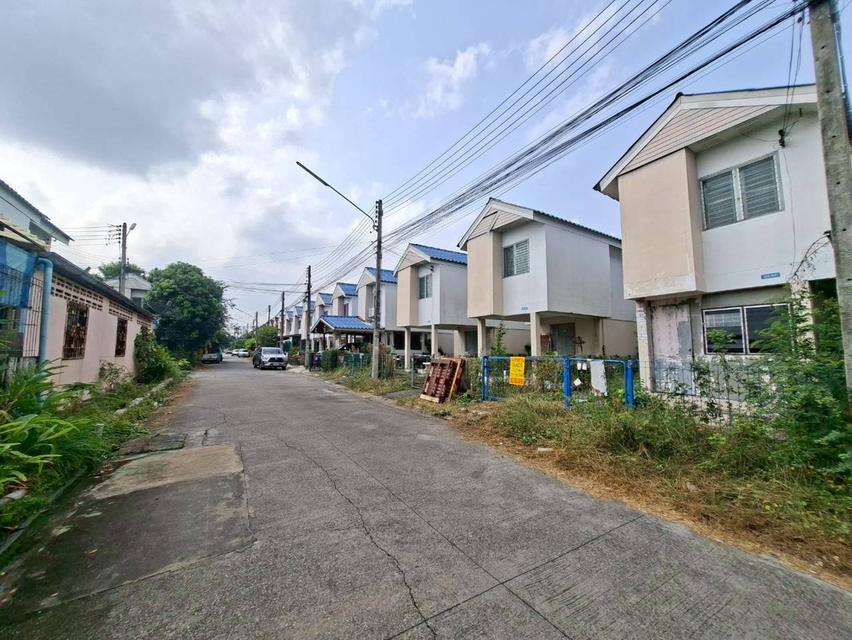 ขายบ้าน 2 ชั้น หมู่บ้านเอื้ออาทร 10/2 ธัญบุรี 3