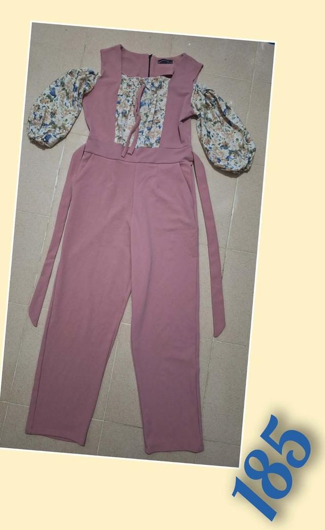 ขายเหมาชุดผู้หญิงมือสอง 9 ตัว ราคาเดียว รูปที่ 4