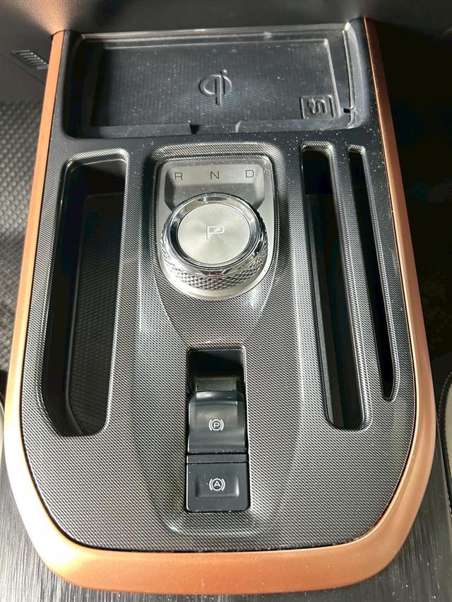 ขายรถ HAVAL JOLION 1.5 Hybrid AT ปี 2022 มือเดียว สภาพดี ไมล์น้อย 14