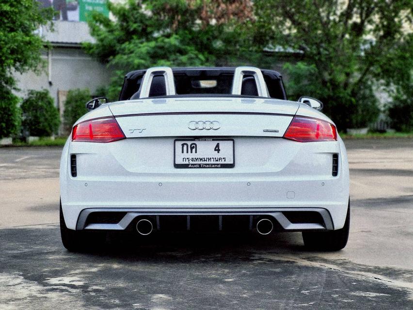 Audi TT 45TFSI Roadster ปี 2022 ไมล์ 19,000 km.
