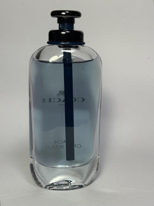 น้ำหอมมือสองสภาพสวย Coach Open Road Eau de Toilette ขนาด 100 ml. ขอส่งต่อในราคา 1,880 บาท รูปที่ 2