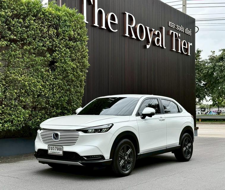 Honda HRV eHEV EL ปี24 สีขาว Premium สวยสุดในรุ่น มือเดียว เข้าศูนย์ทุกระยะ