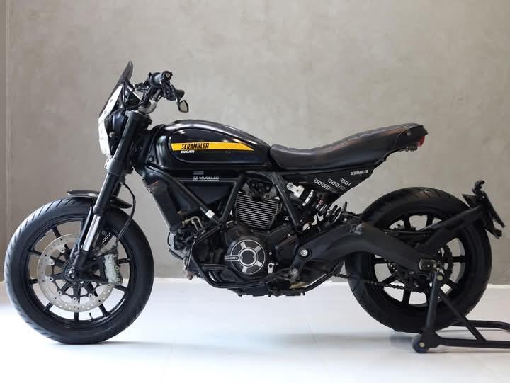 Ducati Scrambler ปี 2015 4