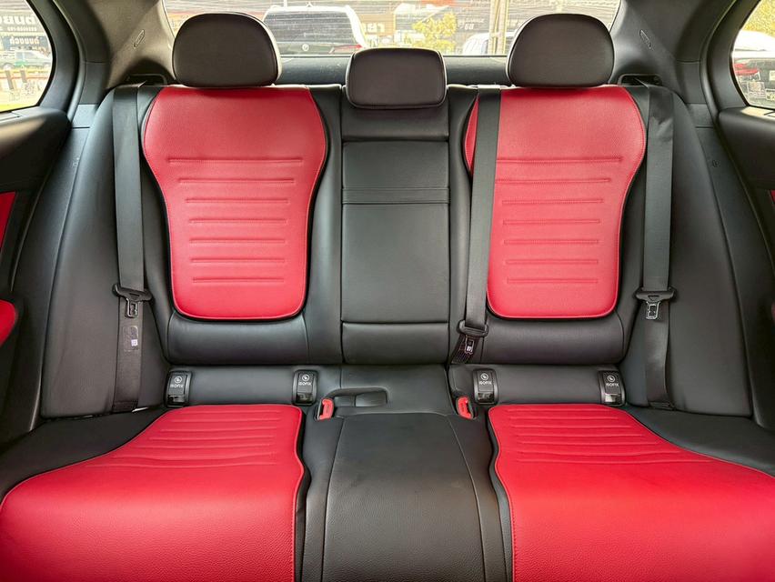 รหัสรถ PBG9999 Mercedes-Benz C350e AMG Dynamic (หลังคาพาโนรามิคซันรูฟ) ปี 2022 รูปที่ 16