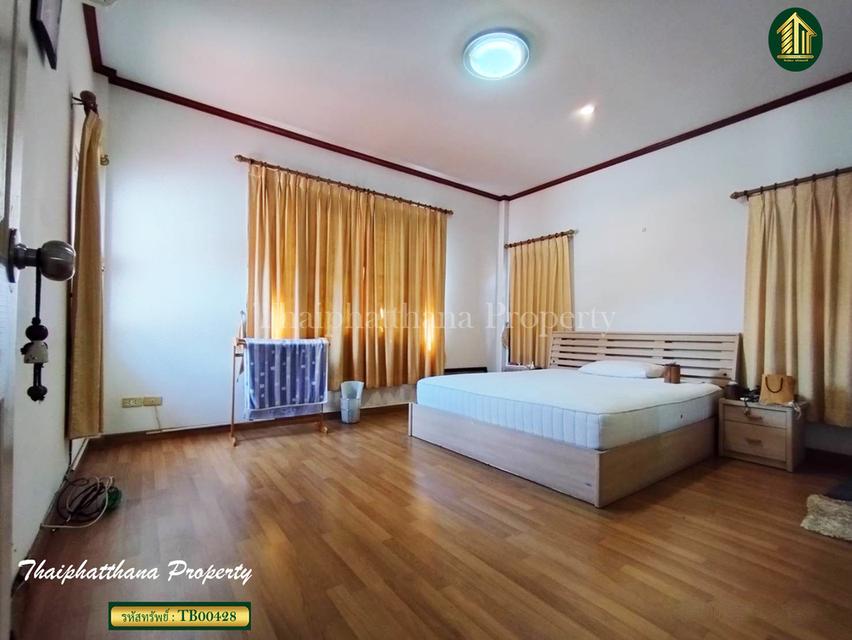 ธนาภิรมย์ โลตัส ศรีนครินทร์  11