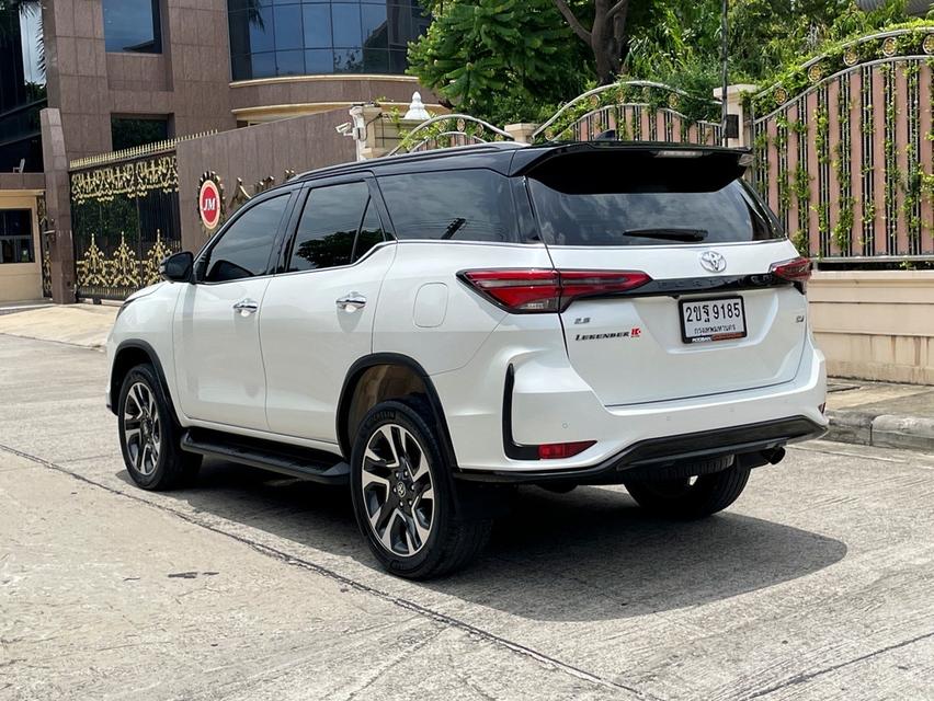 TOYOTA FORTUNER 2.8 LEGENDER BLACK TOP 4WD ปี 2021 สภาพนางฟ้า รูปที่ 5