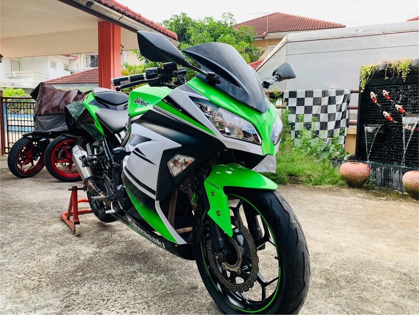 Kawasaki Ninja300 ABS จดปี15 4